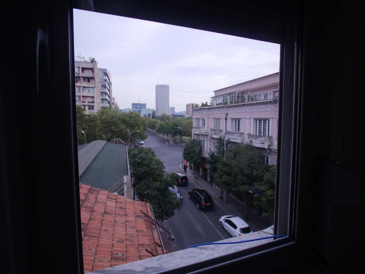 Hidden Gem In The Center Of Tirana Apartman Kültér fotó